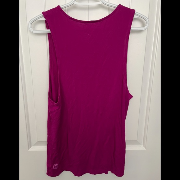 Cadenshae Casual Tank - Picture 2 of 2